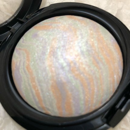 マーブルハイライター/LB/パウダーチークを使ったクチコミ(3枚目)