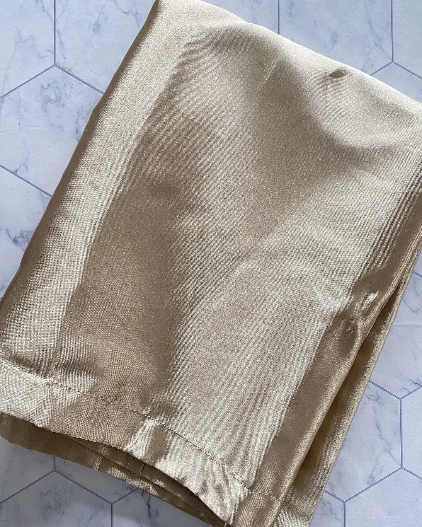 SEAWIND シルク枕カバー/SEAWIND/ヘアケアグッズを使ったクチコミ（2枚目）