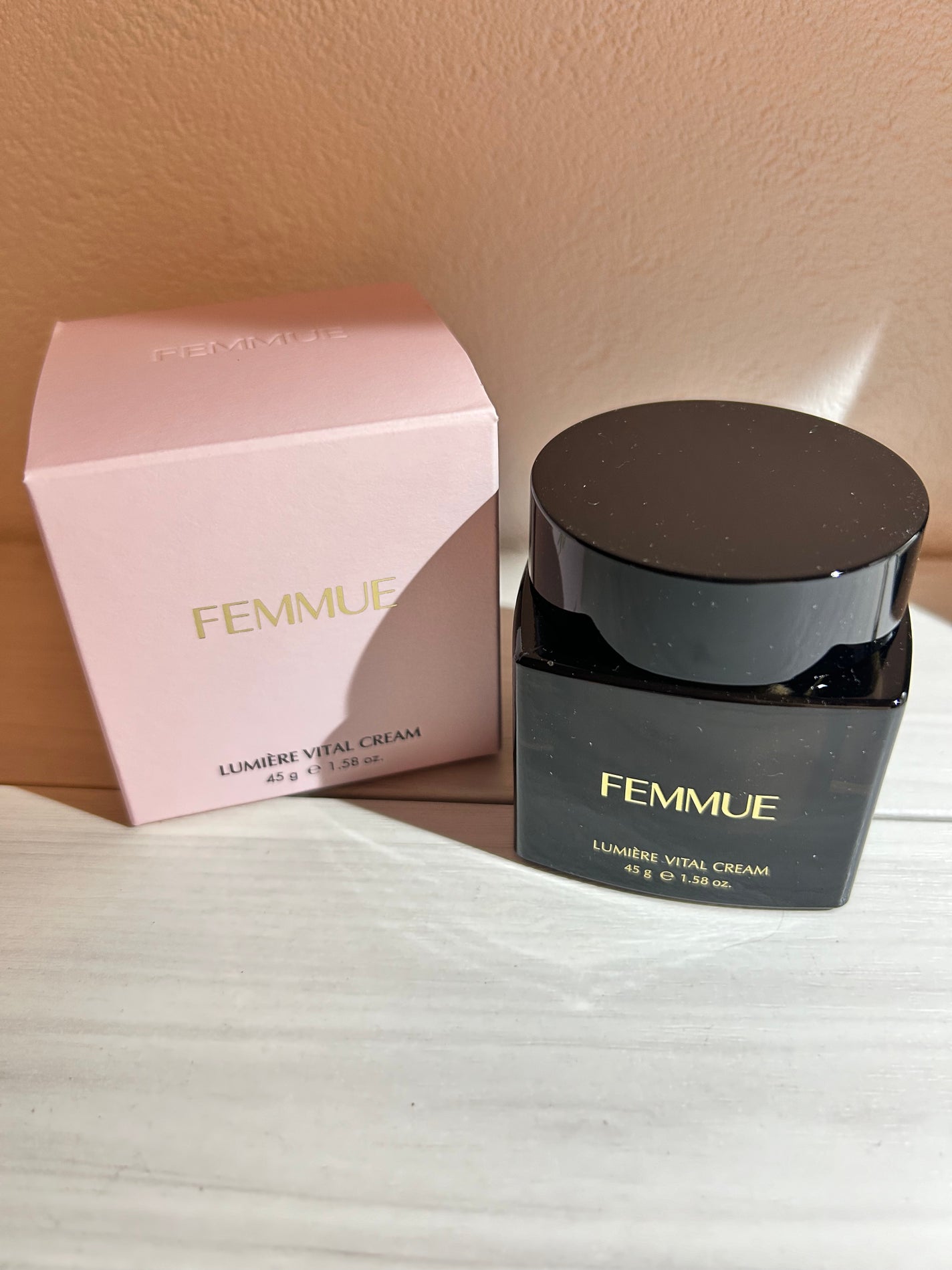 ルミエール ヴァイタルクリーム/FEMMUE/フェイスクリームを使ったクチコミ(1枚目)