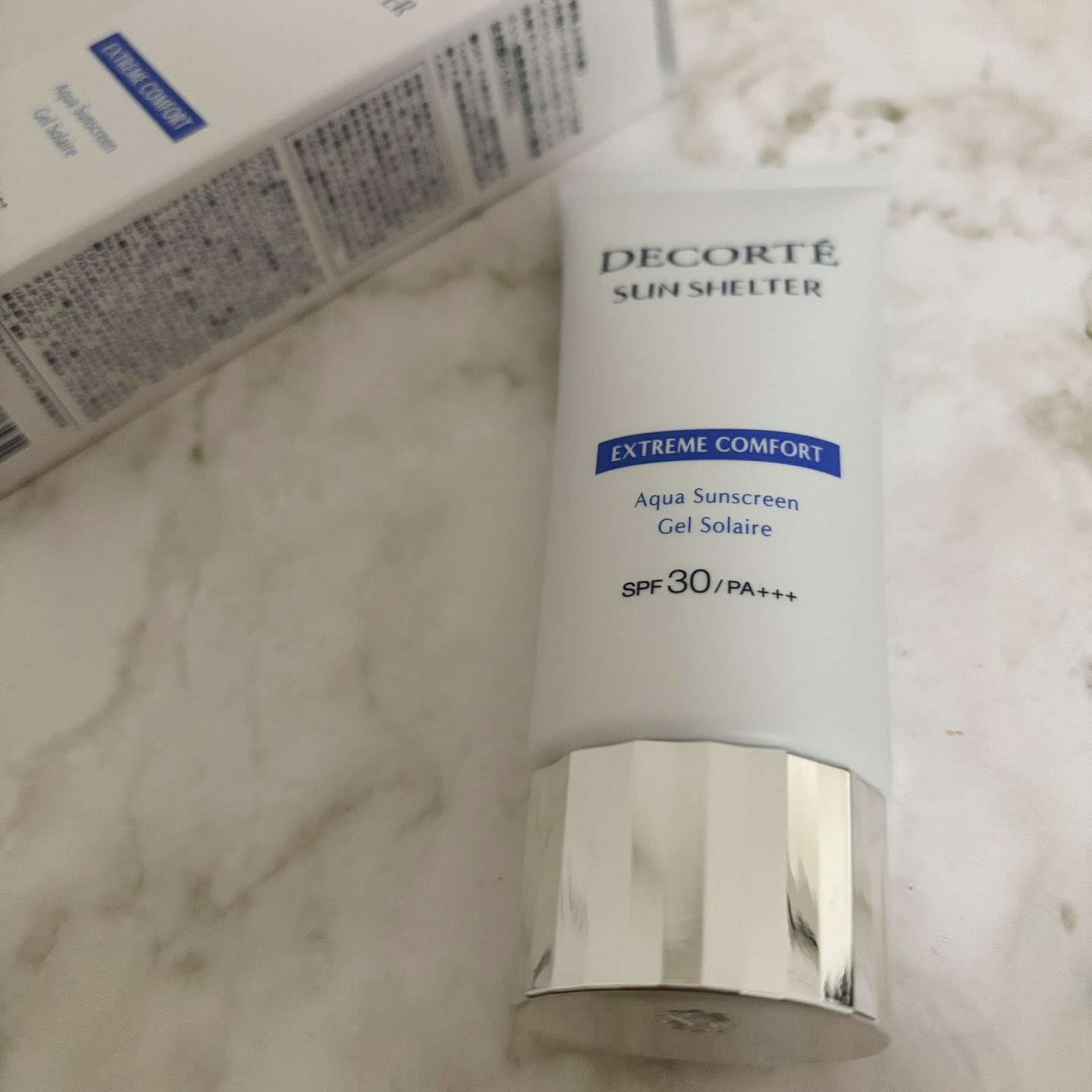 サンシェルター マルチ プロテクション エクストリーム コンフォート/DECORTÉ/日焼け止めジェルを使ったクチコミ（2枚目）