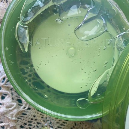 マイルド&モイスチャーアロエジェル/ネイチャーリパブリック/ボディローションを使ったクチコミ(9枚目)