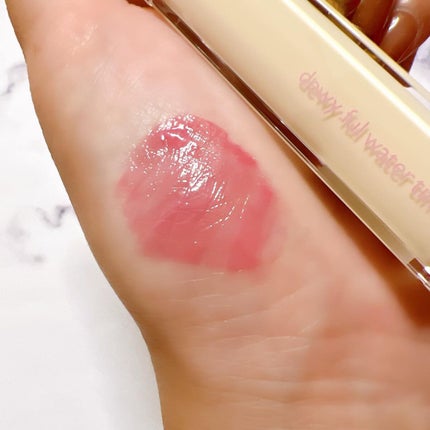 デュイフルウォーターティント<ミルクグロッサリー>/rom&nd/リップティントを使ったクチコミ(3枚目)