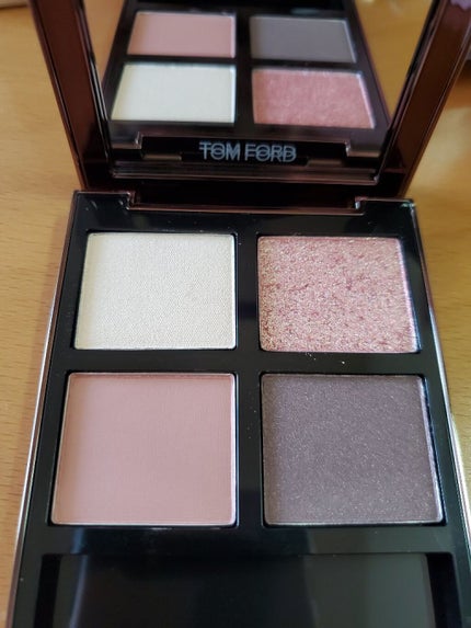 アイ カラー クォード/TOM FORD BEAUTY/アイシャドウパレットを使ったクチコミ(2枚目)