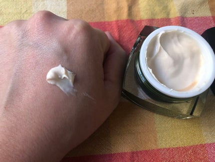 プラチナクリーム/180°(ワンエイティ)/フェイスクリームを使ったクチコミ(4枚目)