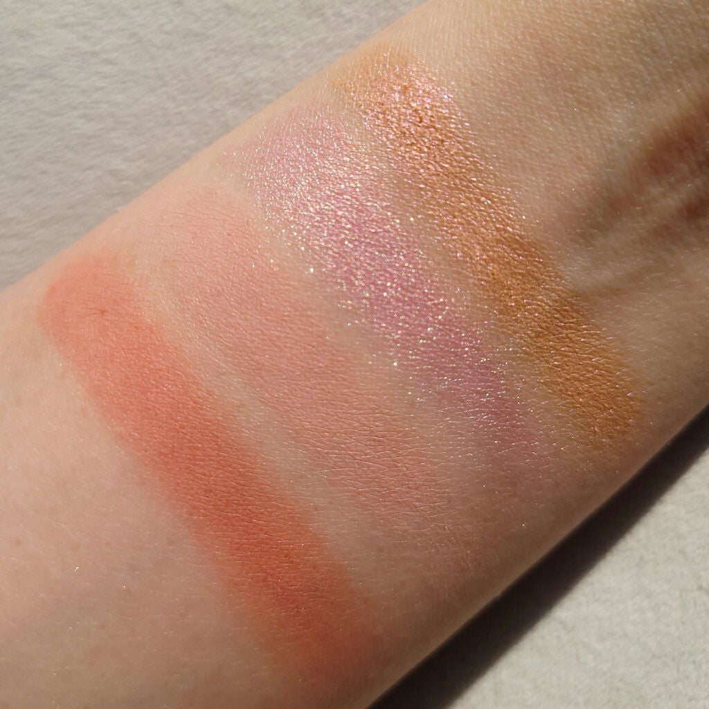 shadow palette /ColourPop/アイシャドウパレットを使ったクチコミ(4枚目)