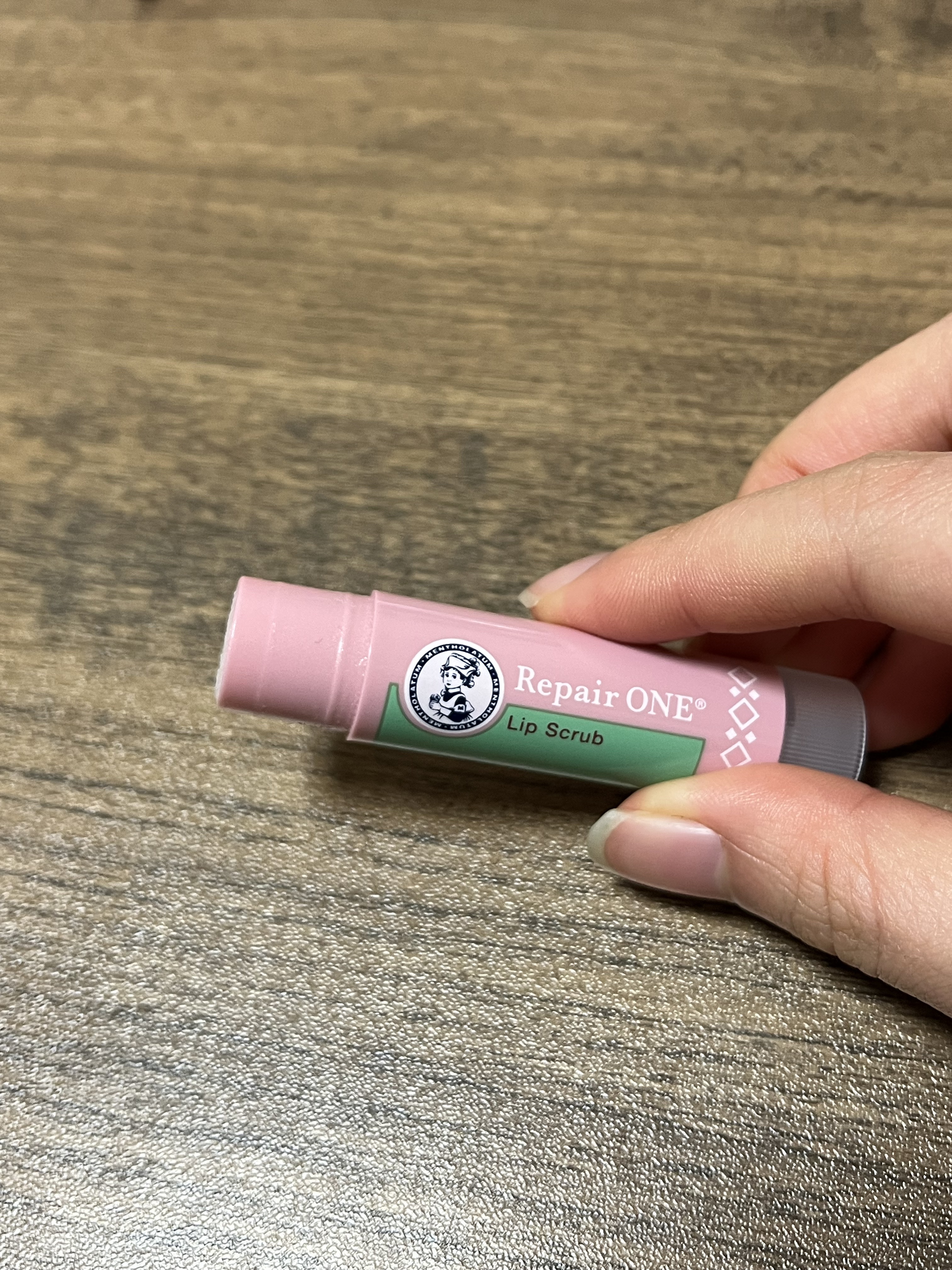 リップスリーピングマスク/LANEIGE/リップバームを使ったクチコミ（3枚目）