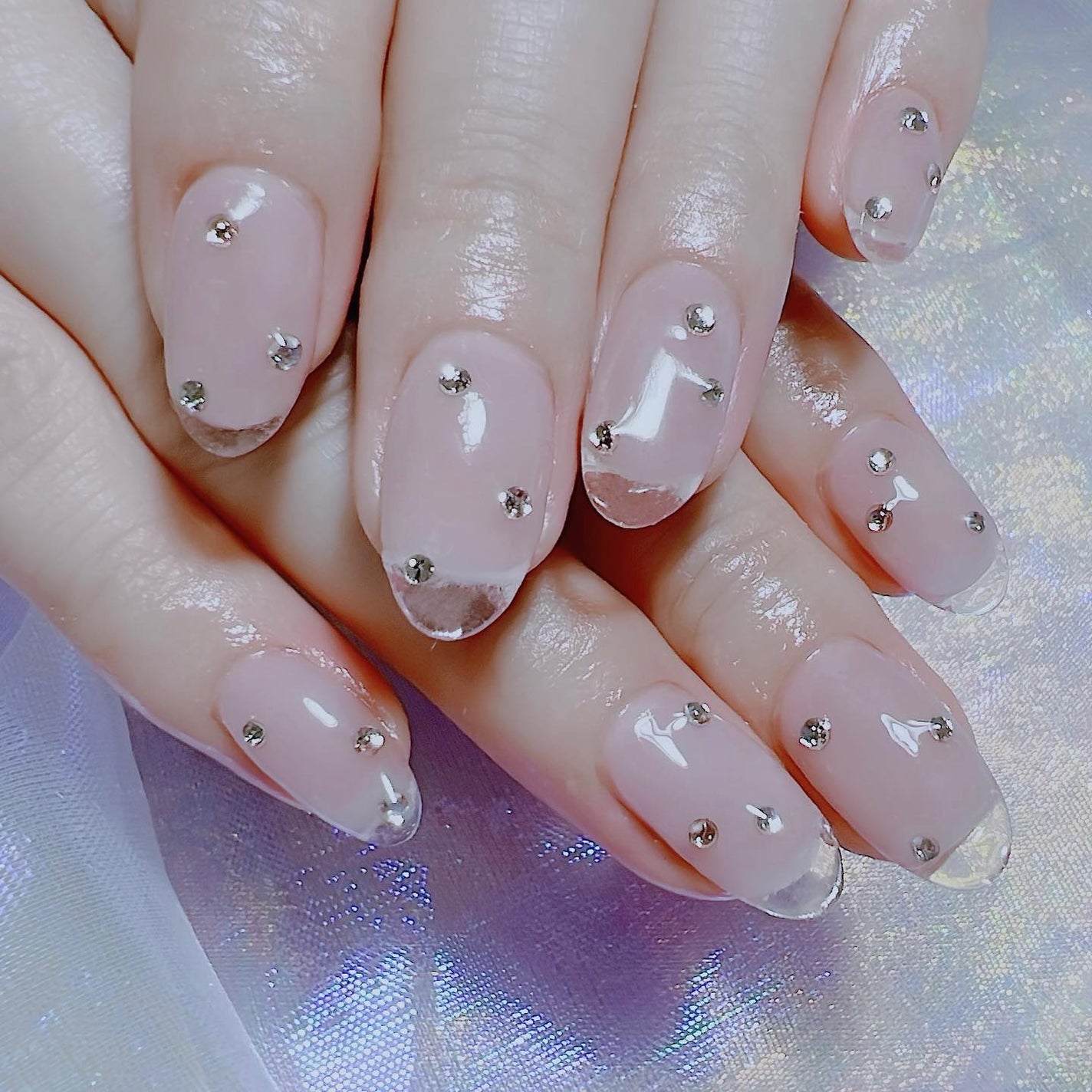 なかやまちえこ on LIPS 「クリアフレンチネイル💅⠀⠀@ikr828⠀⠀施術はプロデュース..」(1枚目)