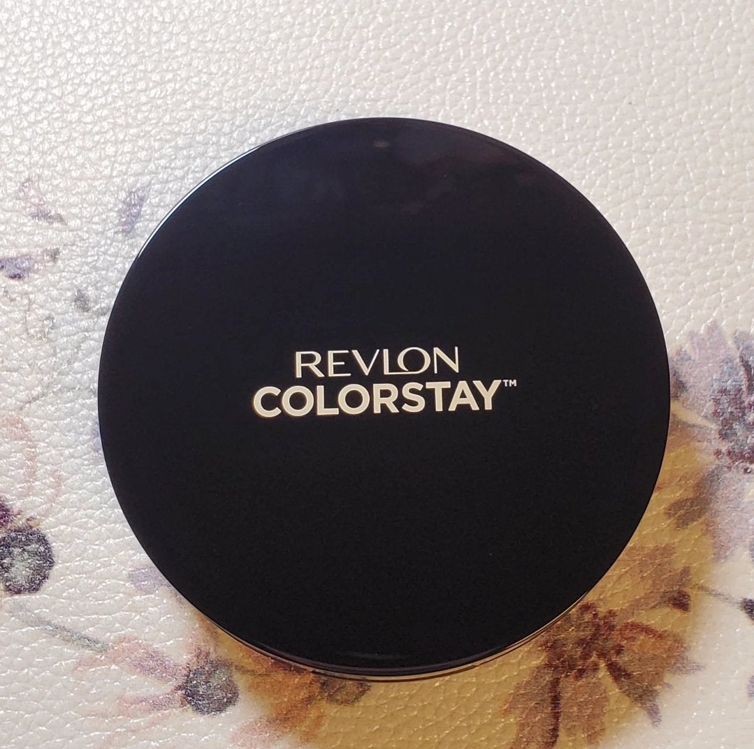 レブロン カラーステイ ロングウェア UV クッション ファンデーション/REVLON/クッションファンデーションを使ったクチコミ(2枚目)