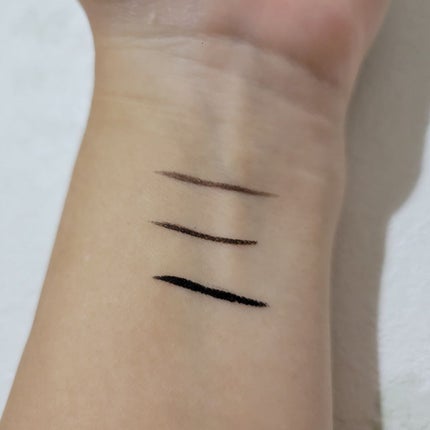 スキルレスライナー/LUMIURGLAS/リキッドアイライナーを使ったクチコミ(3枚目)