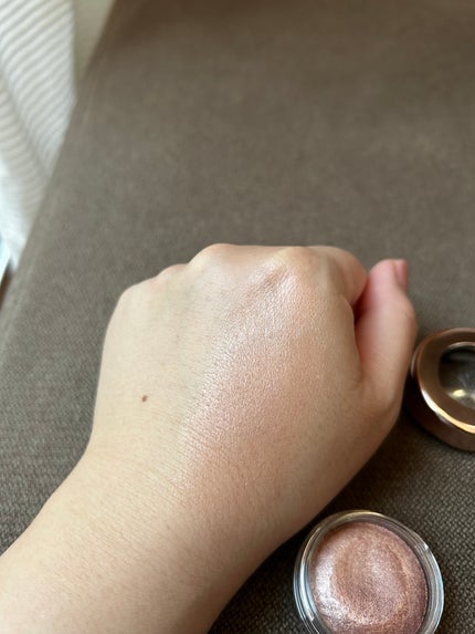 アイグロウジェム スキンシャドウ/DECORTÉ/ジェル・クリームアイシャドウを使ったクチコミ(5枚目)