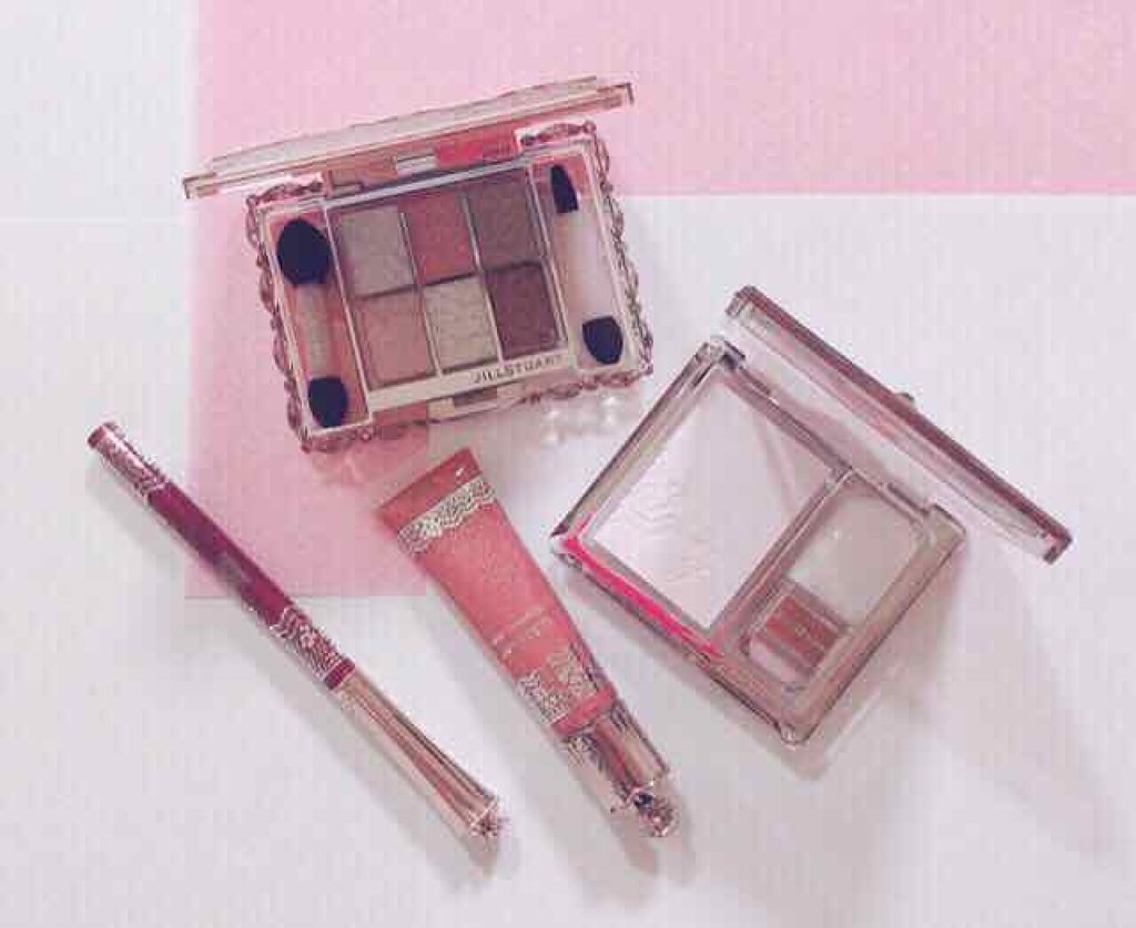 ロイヤル&アーバンプリンセス コレクション/JILL STUART/メイクアップキットを使ったクチコミ(2枚目)