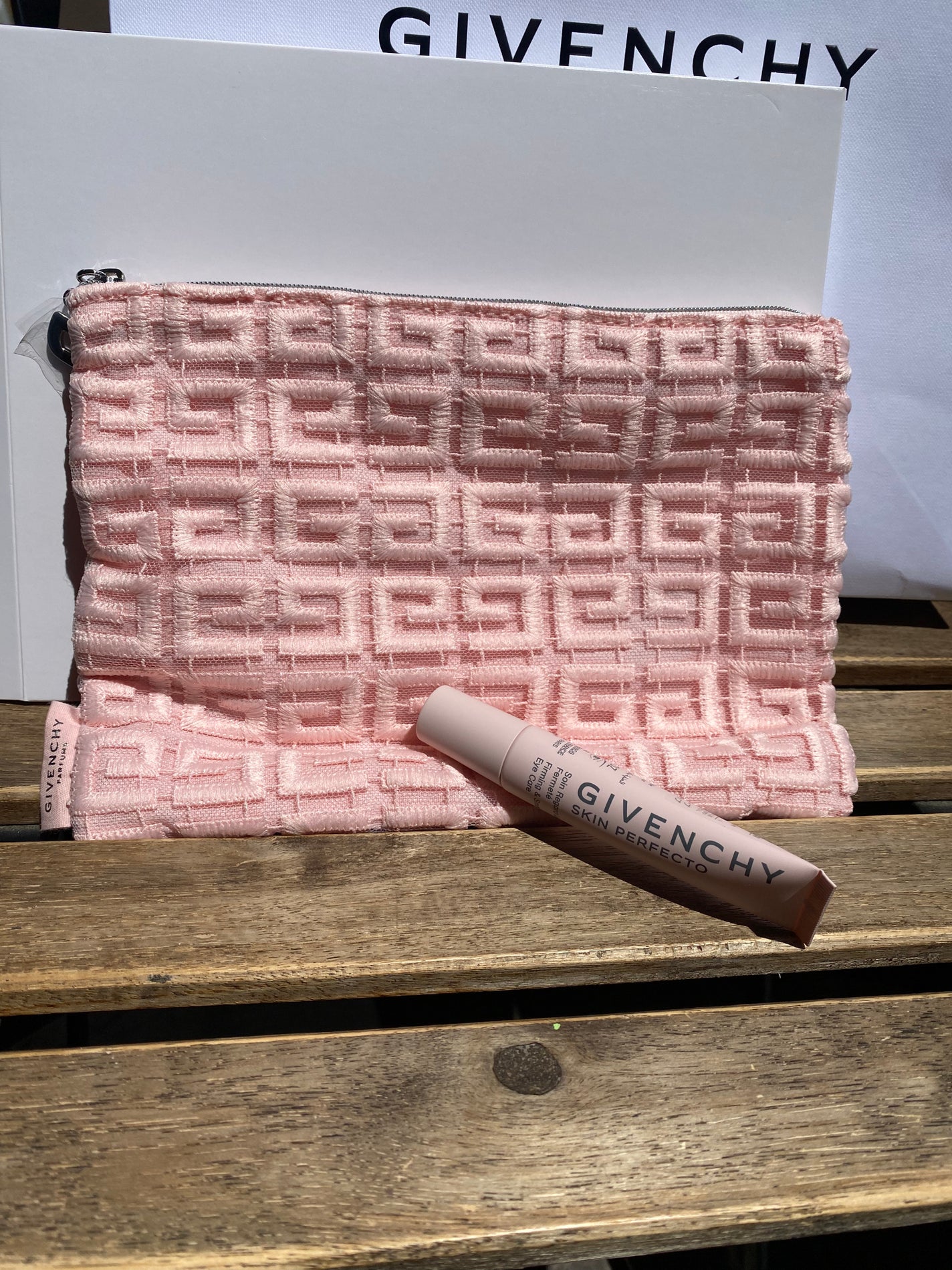 スキン PFCT アイ/GIVENCHY/アイケア・アイクリームを使ったクチコミ(4枚目)