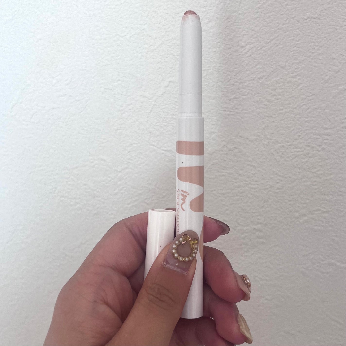 アイムスティックシャドウシマー/i’m meme/スティックアイシャドウを使ったクチコミ(4枚目)