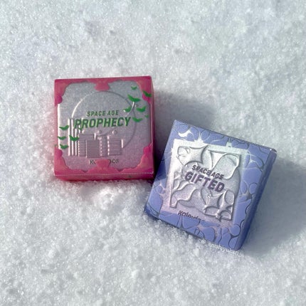 space age highlighter/Kaleidos Makeup/パウダーハイライトを使ったクチコミ(10枚目)