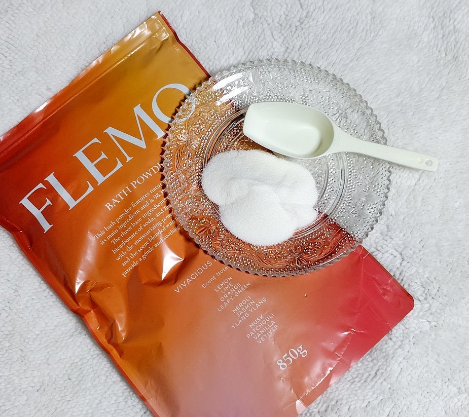 フレモ バスパウダー ビバシャスネロリ/FLEMO/無機塩系入浴剤を使ったクチコミ(3枚目)