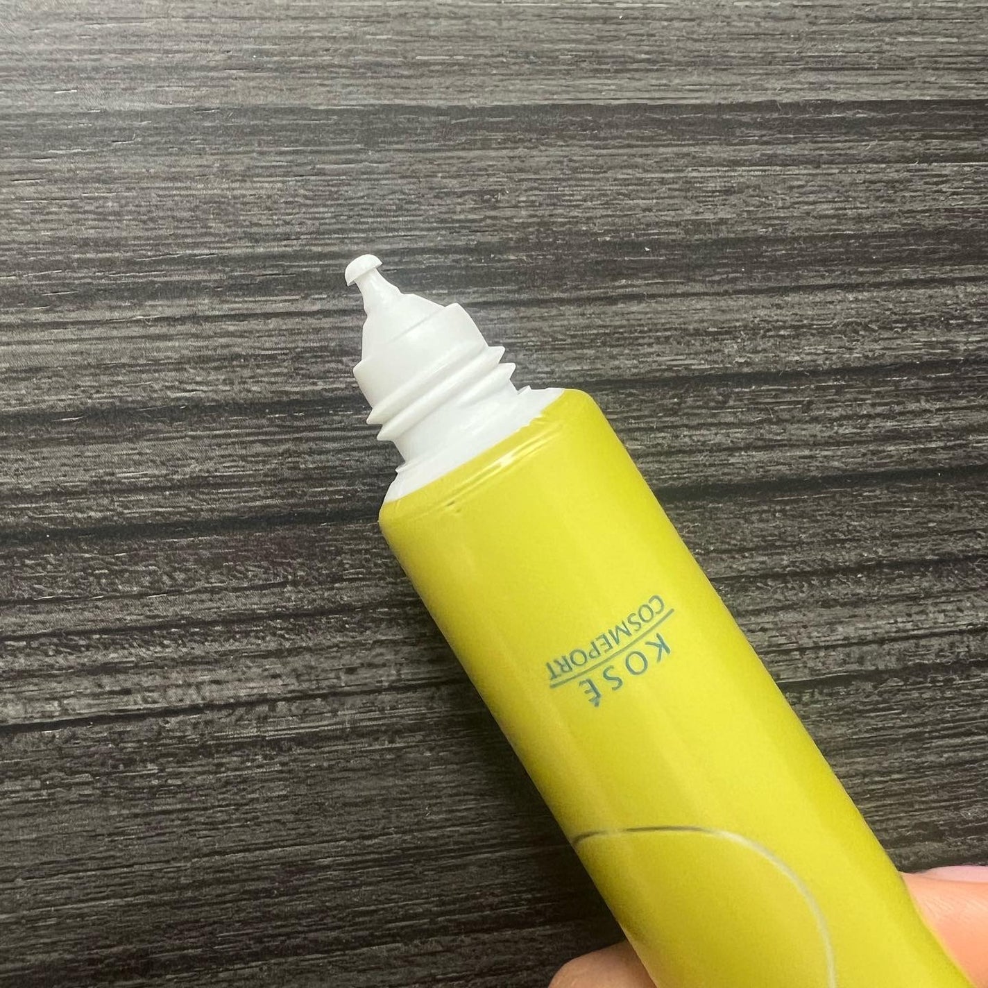 モイスチュアマイルドホワイトリペアエッセンス C100/モイスチュアマイルド ホワイト/美容液を使ったクチコミ(2枚目)