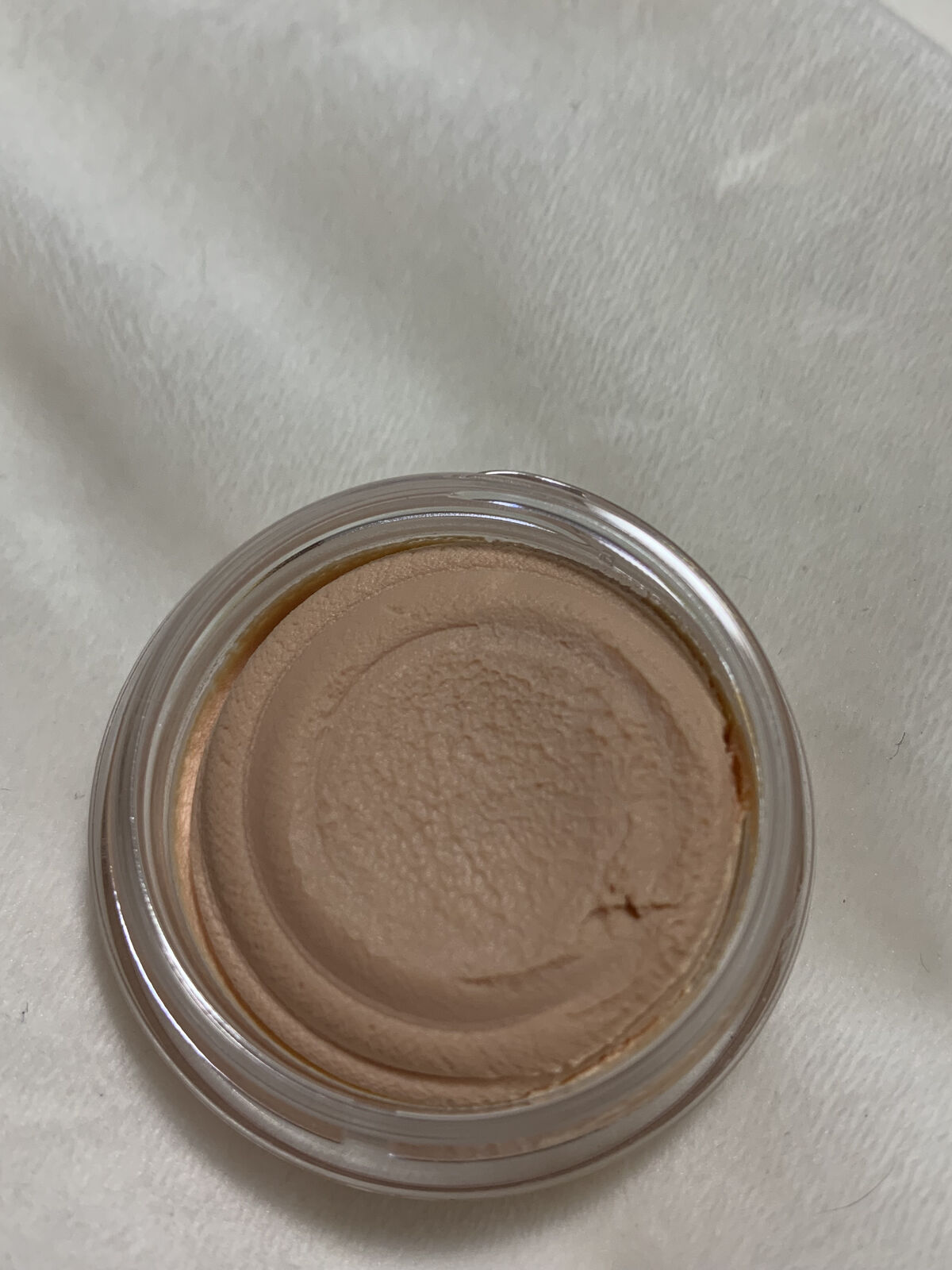 ポアレスエアリーベース/キャンメイク/化粧下地を使ったクチコミ（2枚目）