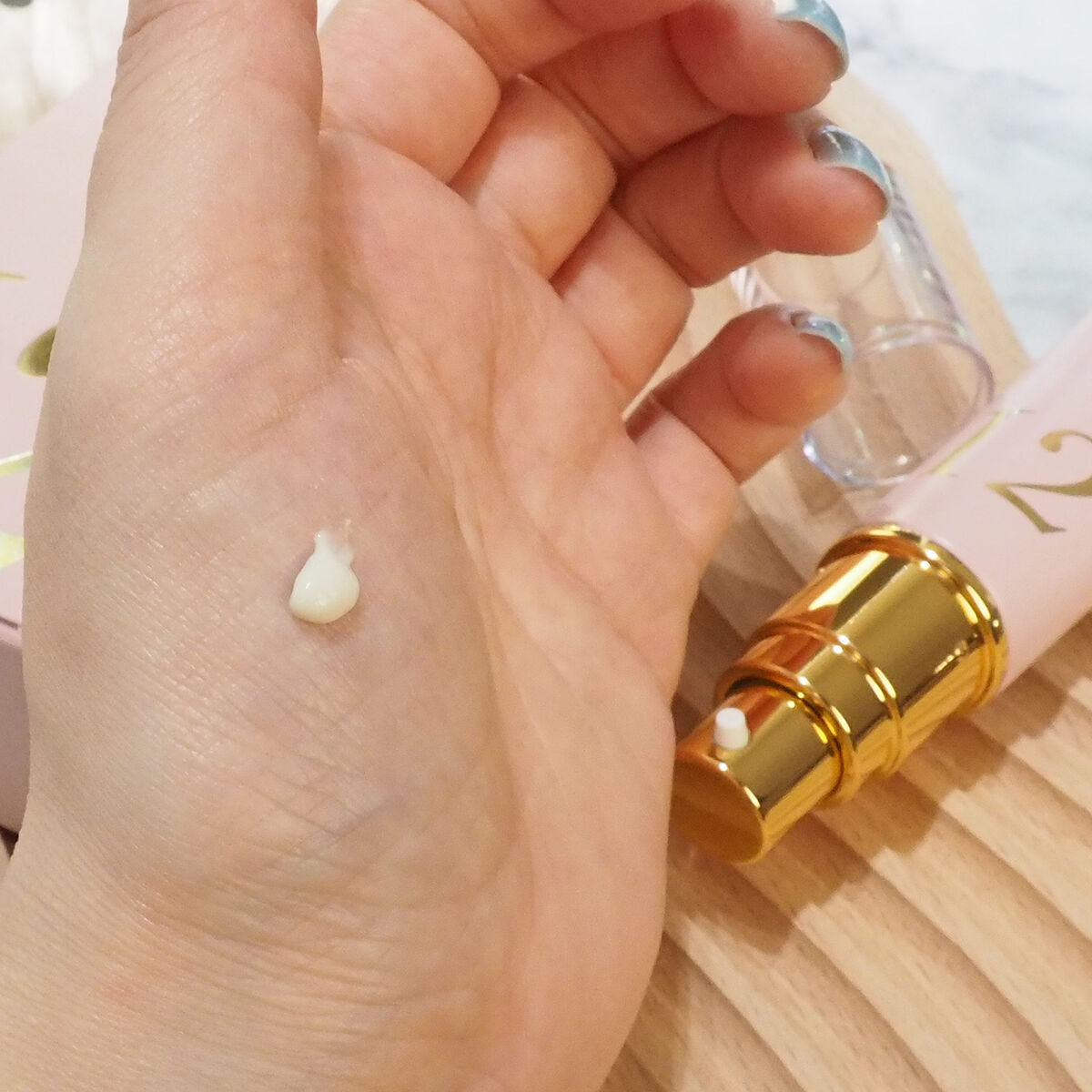 バストアップクリーム/フレンチグラマー/バストケア・ヒップケアを使ったクチコミ（2枚目）