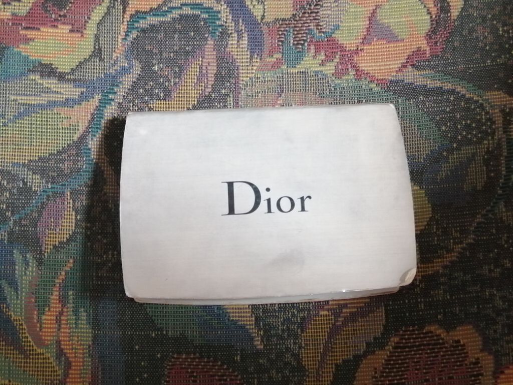 Dior♡カプチュールトータルトリプルコレクティングパウダーコンパクト