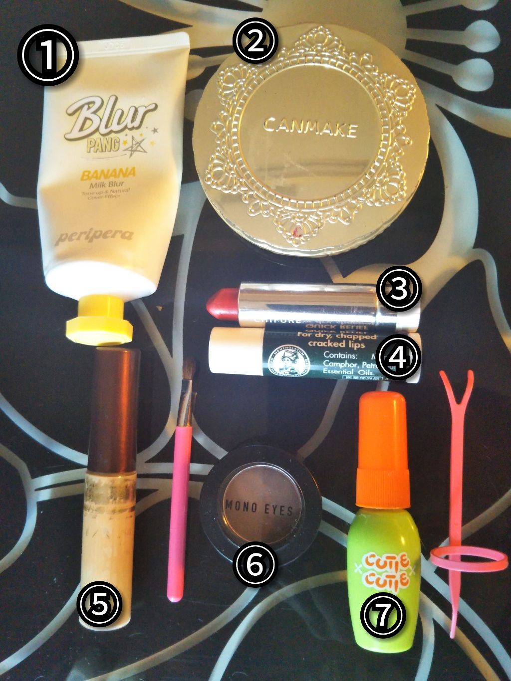 モノアイズ アイシャドウ/ARITAUM/単色アイシャドウを使ったクチコミ（2枚目）