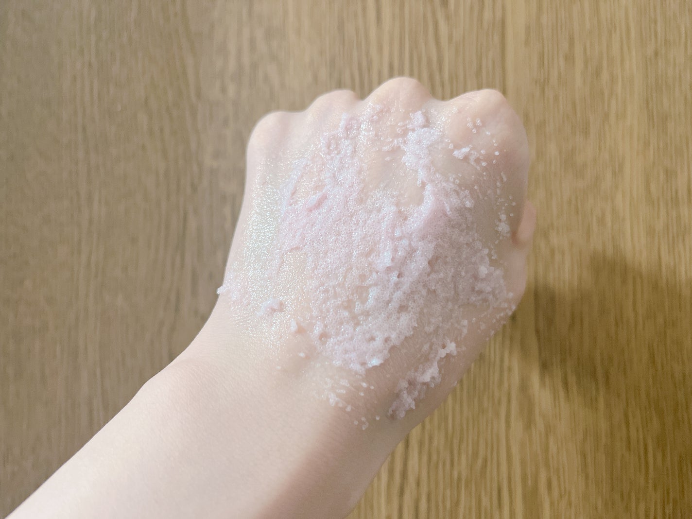 Q+Me スウィート ボム タラソ スクラブ/AGARISM/バスト・ヒップケアを使ったクチコミ(4枚目)