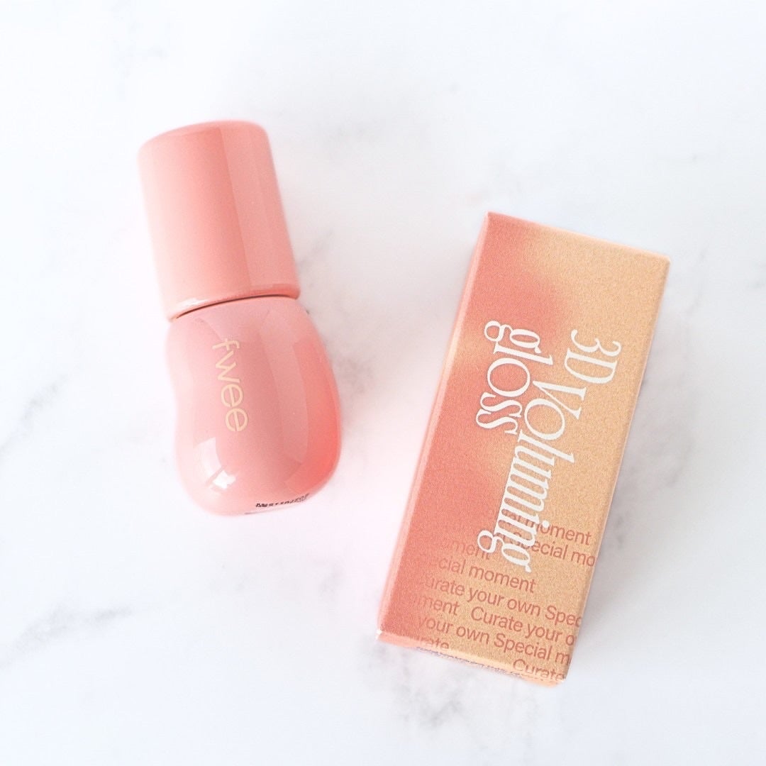 フィー 3Dボリューミンググロス/fwee/リップグロスを使ったクチコミ(4枚目)