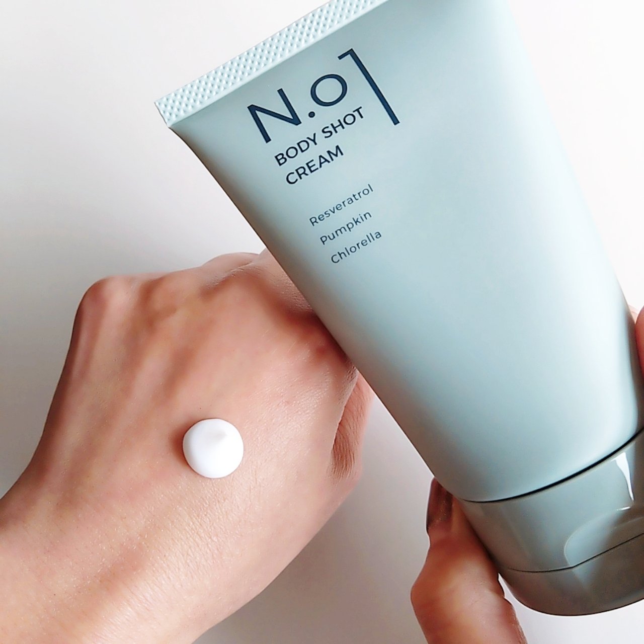 N.01 BODY SHOT CREAM/コジット/ボディクリームを使ったクチコミ（2枚目）