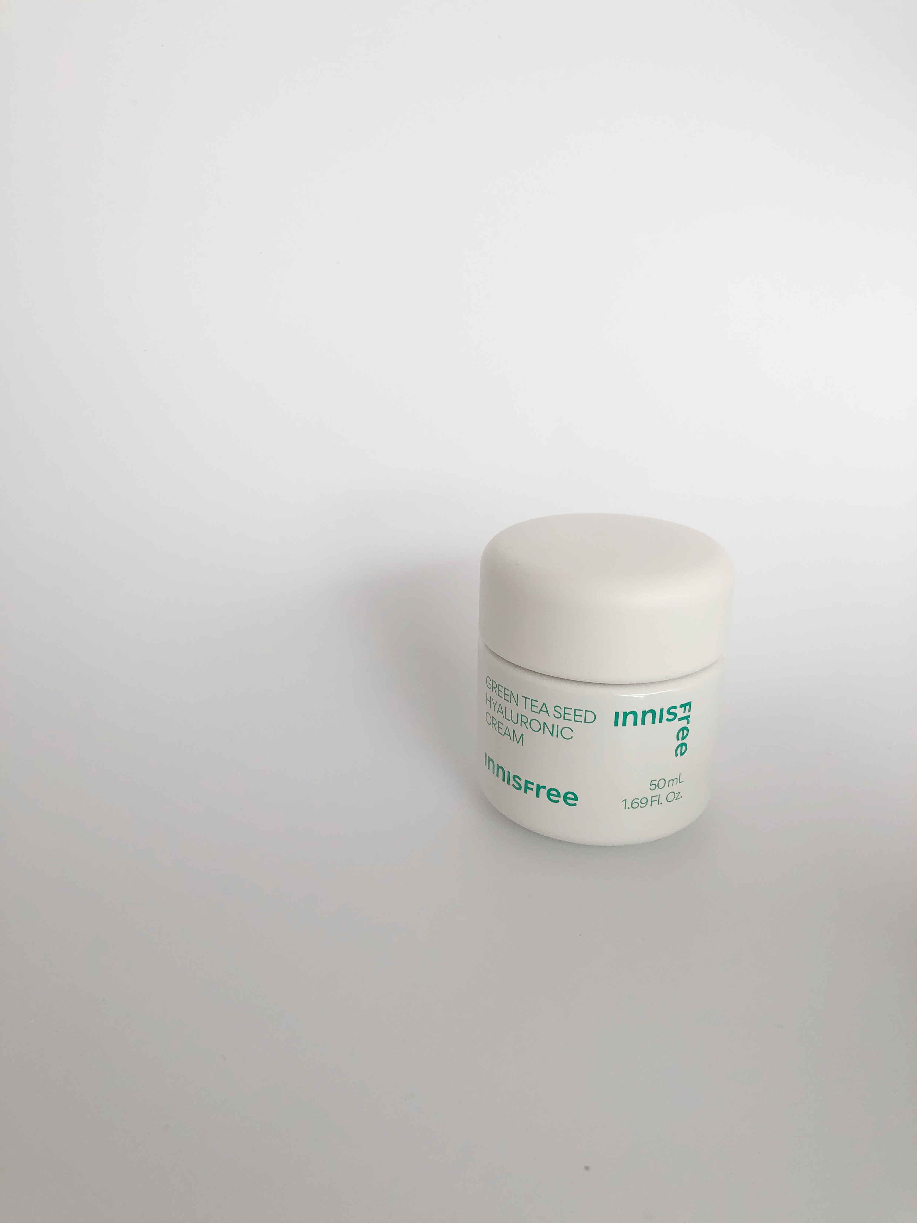 グリーンティーシード　ヒアルロン　クリーム/innisfree/フェイスクリームを使ったクチコミ（3枚目）