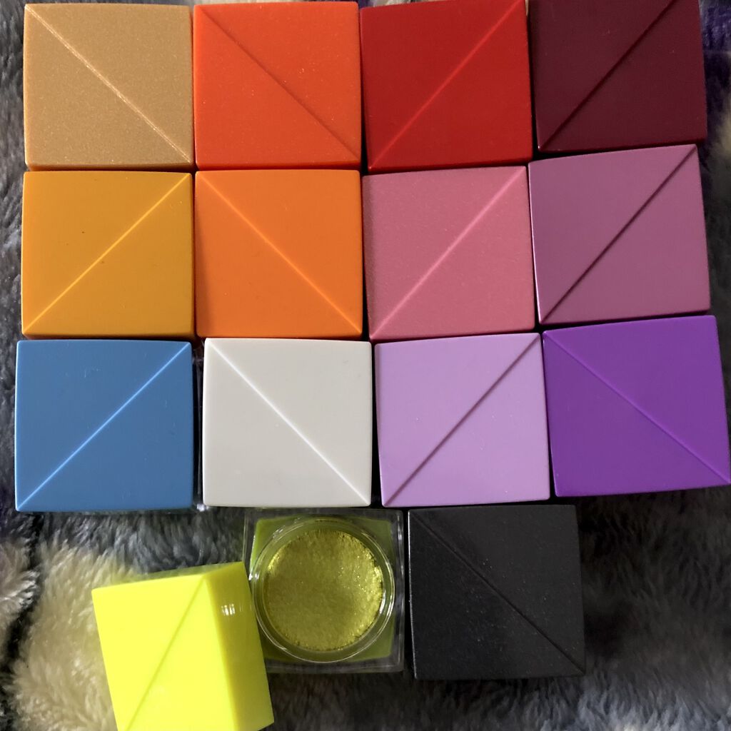 プレイフルカラー アイ＆フェイス/コフレドール/単色アイシャドウを使ったクチコミ（1枚目）