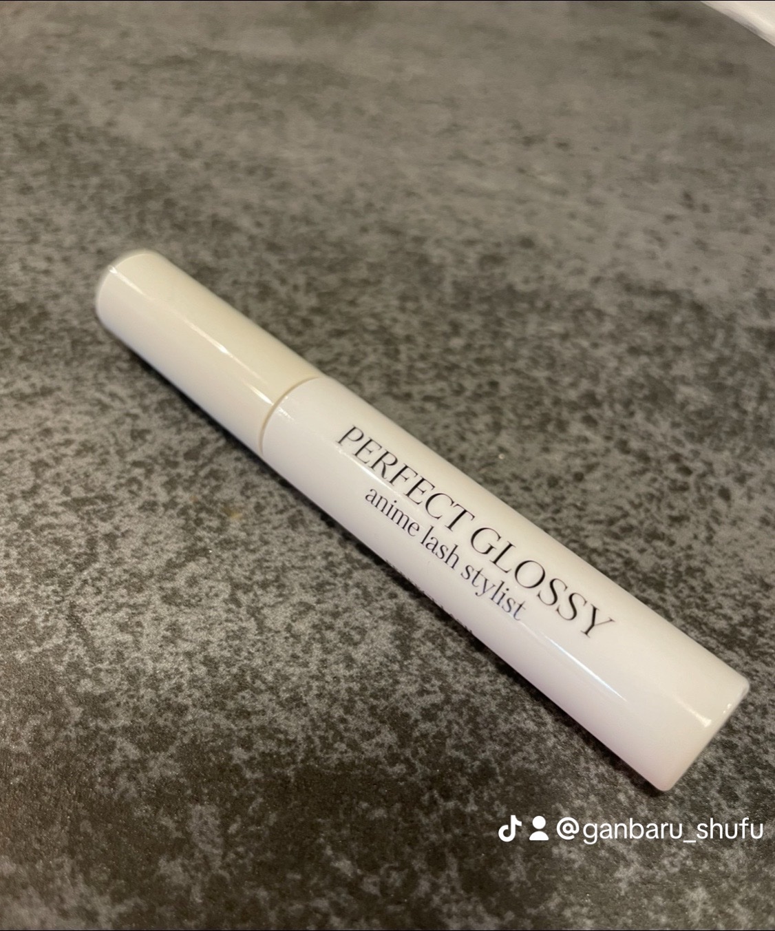 パーフェクトグロッシー/PERFECT LASH/まつげ美容液を使ったクチコミ（1枚目）