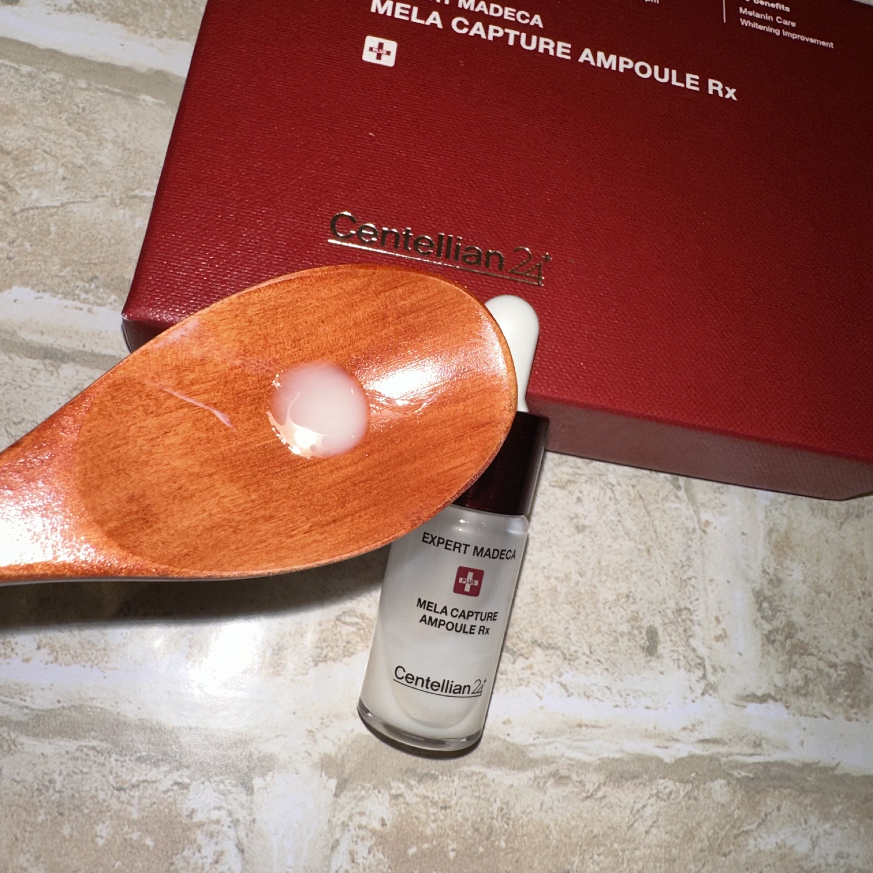 メラキャプチャーアンプルRX/センテリアン24/美容液を使ったクチコミ（2枚目）