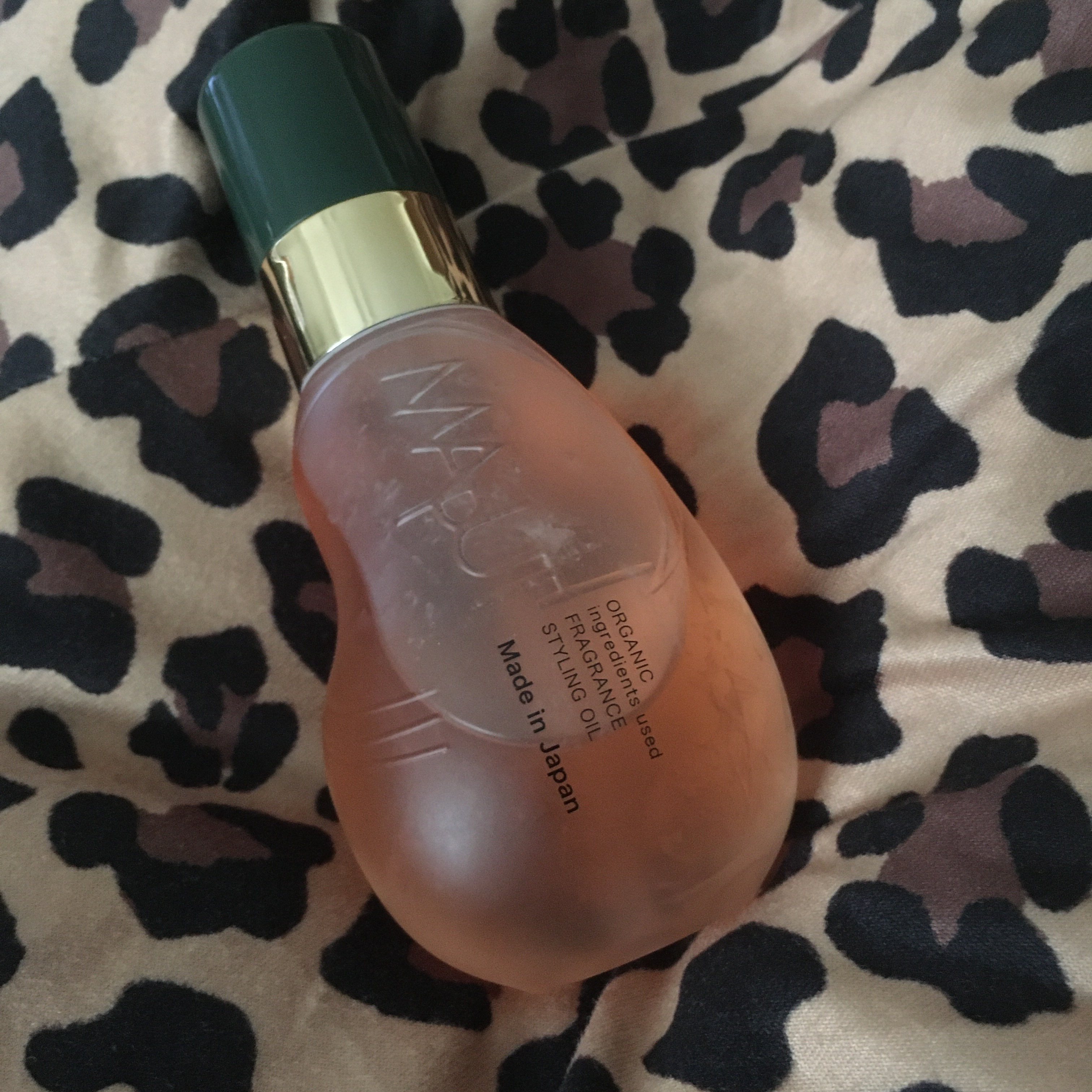 オーガニックフレグランススタイリングオイル MAPUTI/MAPUTI/ヘアオイルを使ったクチコミ（1枚目）