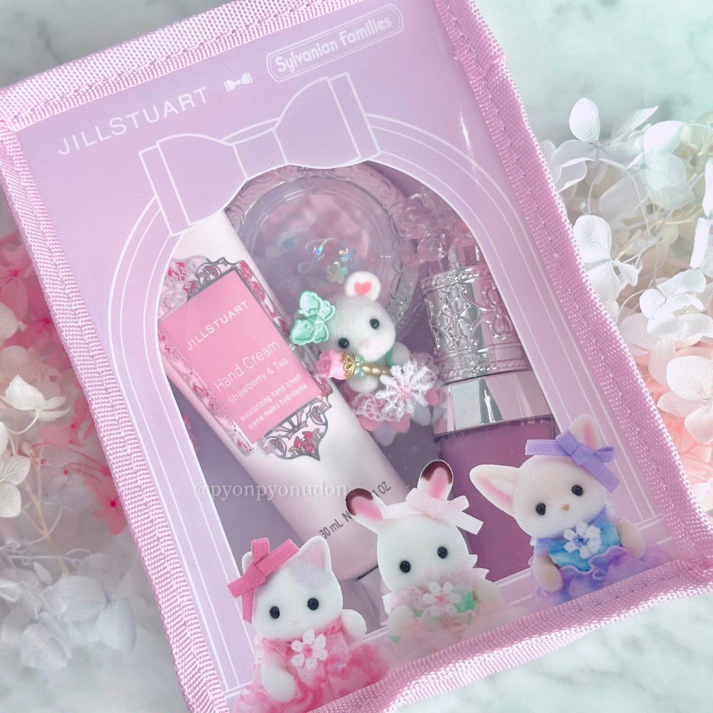 ディープ ヘッドクレンズ ホワイトフローラル/JILL STUART/市販シャンプーを使ったクチコミ(5枚目)