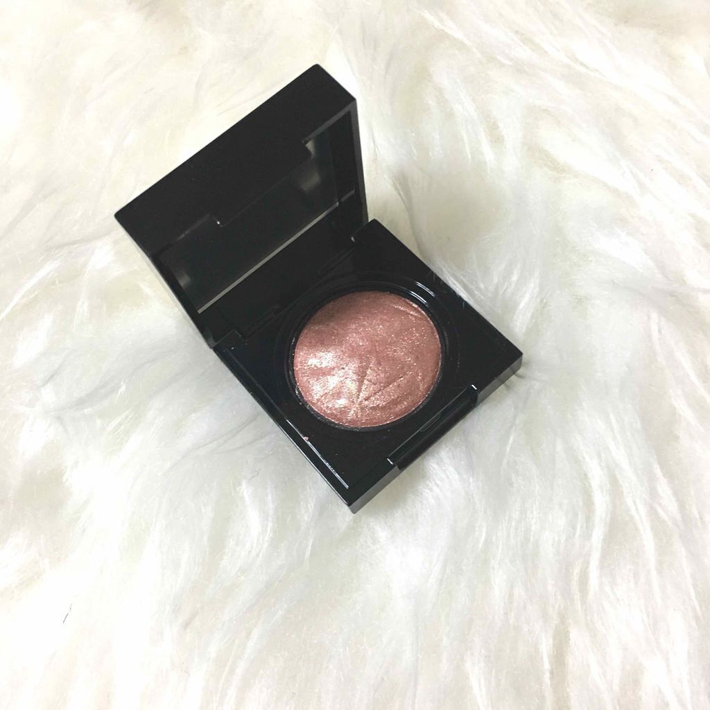 プリズム エアー シャドウ/CLIO/単色アイシャドウを使ったクチコミ（1枚目）