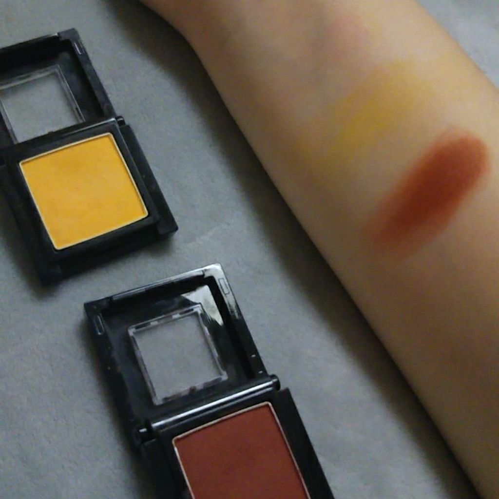 ヴィセ アヴァン シングルアイカラー/Visée/単色アイシャドウを使ったクチコミ（2枚目）