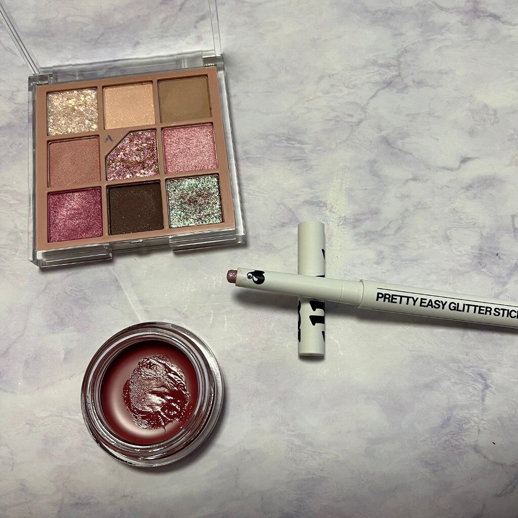 プリティー イージーグリッタースティック N°6 ウィアワーズ/unleashia/グリッターを使ったクチコミ（1枚目）