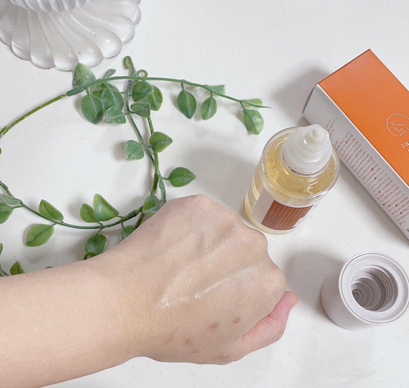 kaokao4144 on LIPS 「分け目気になる。抜け毛気になる。アラフォー世代あるあるなのかな..」(2枚目)