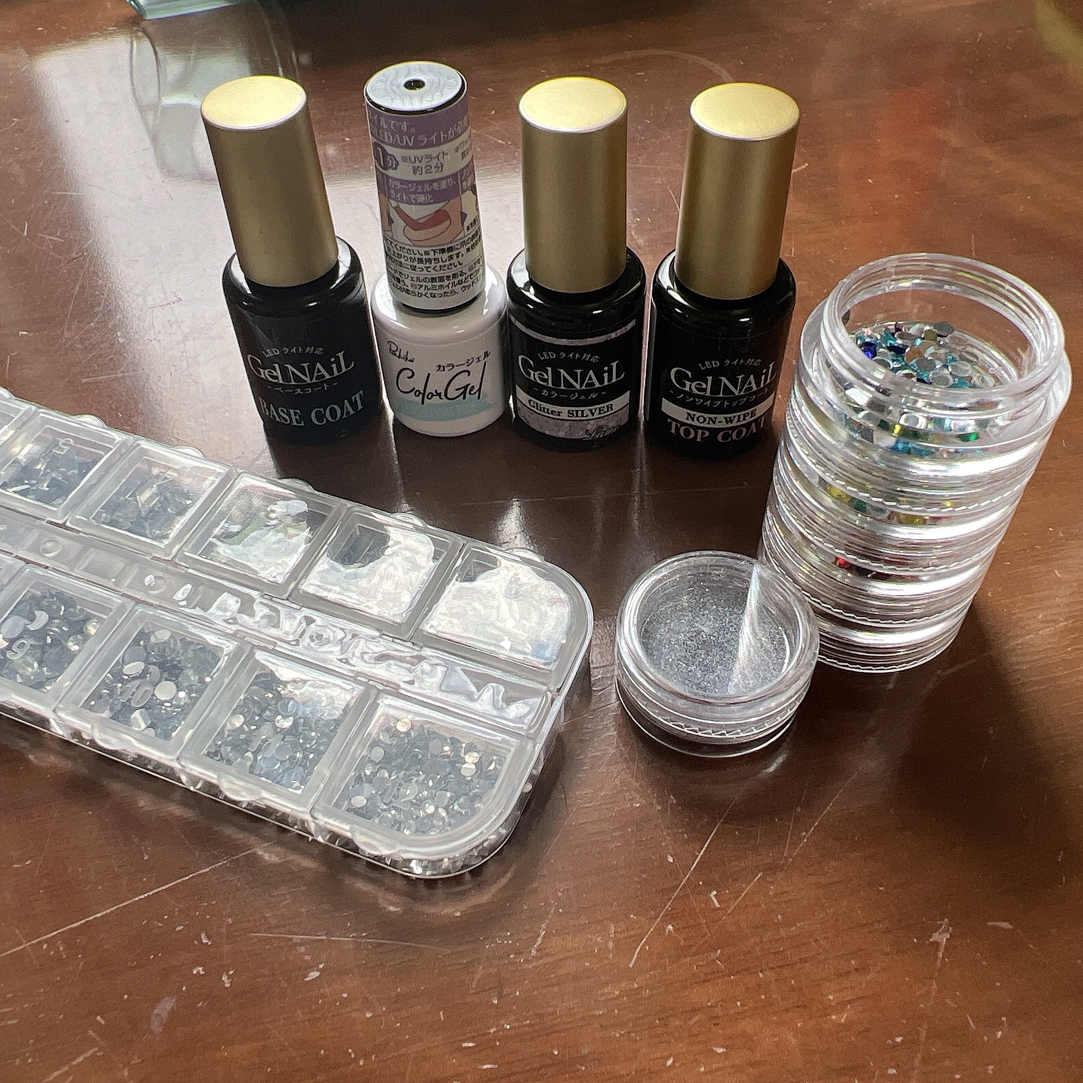 ジェルネイル（ライト対応）/セリア/ジェルネイルを使ったクチコミ（2枚目）