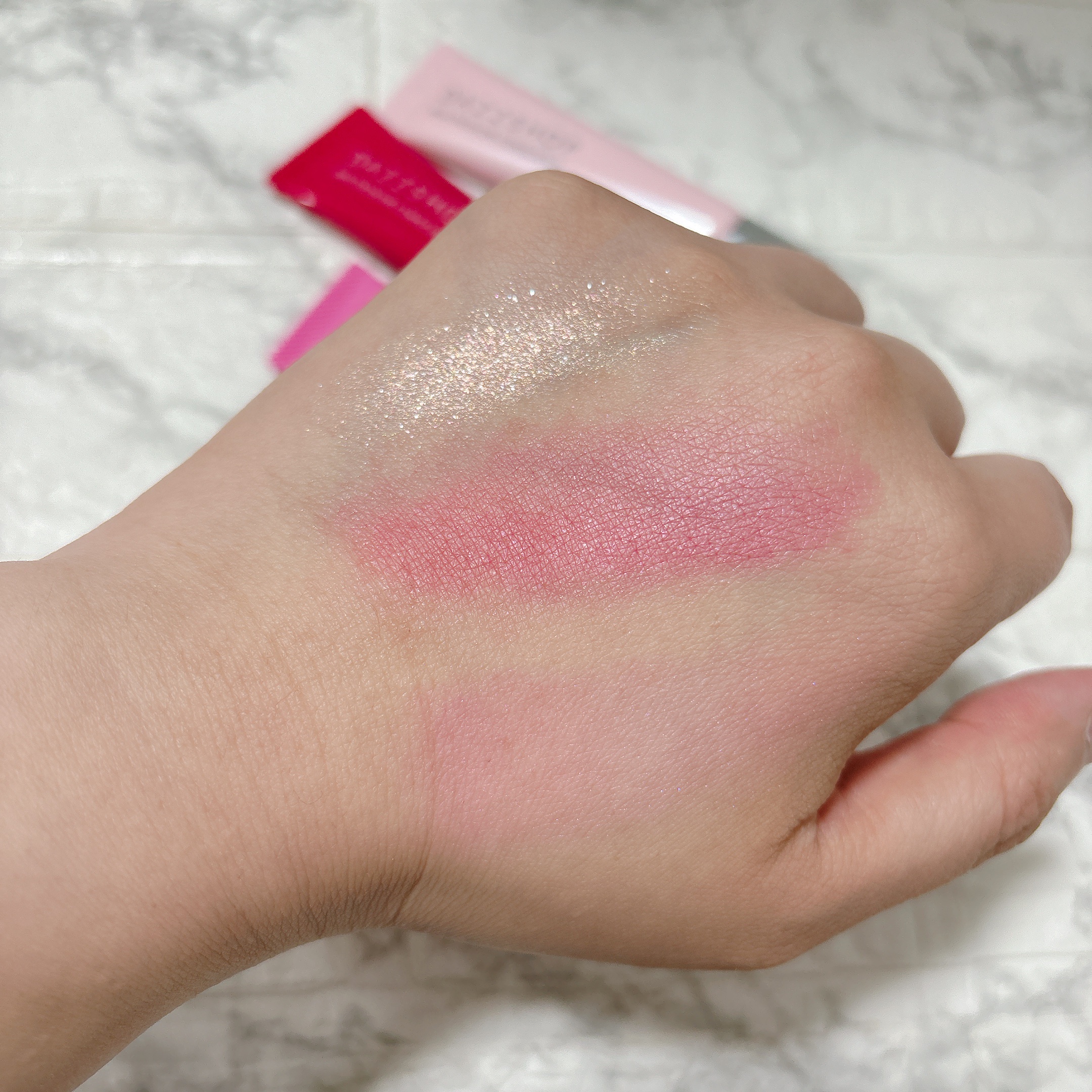 DAZZSHOP マルチカラーコンシャスのクチコミ「




✔︎DAZZSHOP
マルチカラーコンシャス
03 アテンションプリーズ
04 ラッ.....」（3枚目）