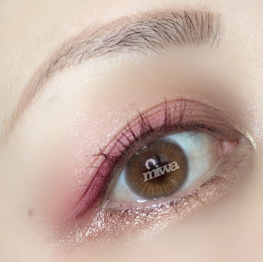 パウダー キス アイシャドウ フォール イン ラブ/M・A・C/単色アイシャドウを使ったクチコミ（3枚目）