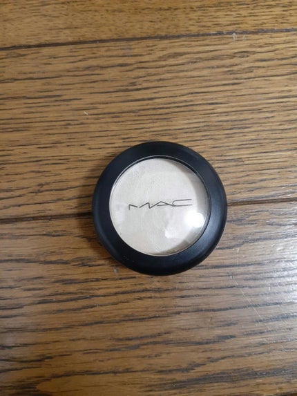 クリーム カラー ベース/M・A・C/ジェル・クリームアイシャドウを使ったクチコミ(5枚目)