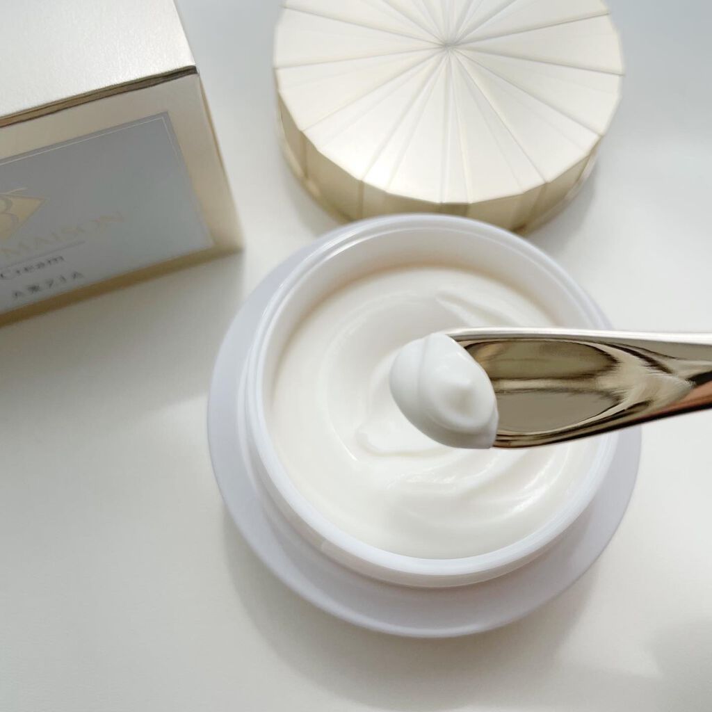 Runa on LIPS 「..▶︎AXXZIA THEBMAISONCream 30g ..」(3枚目)