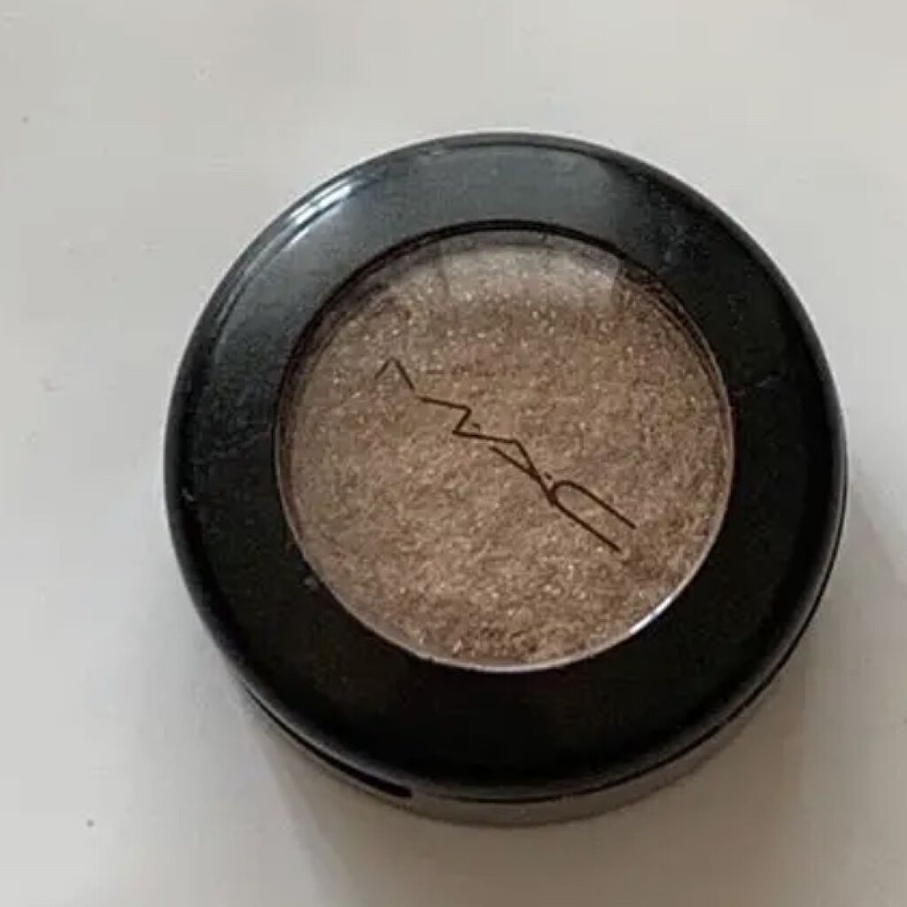 スモール アイシャドウ/M・A・C/単色アイシャドウを使ったクチコミ（1枚目）