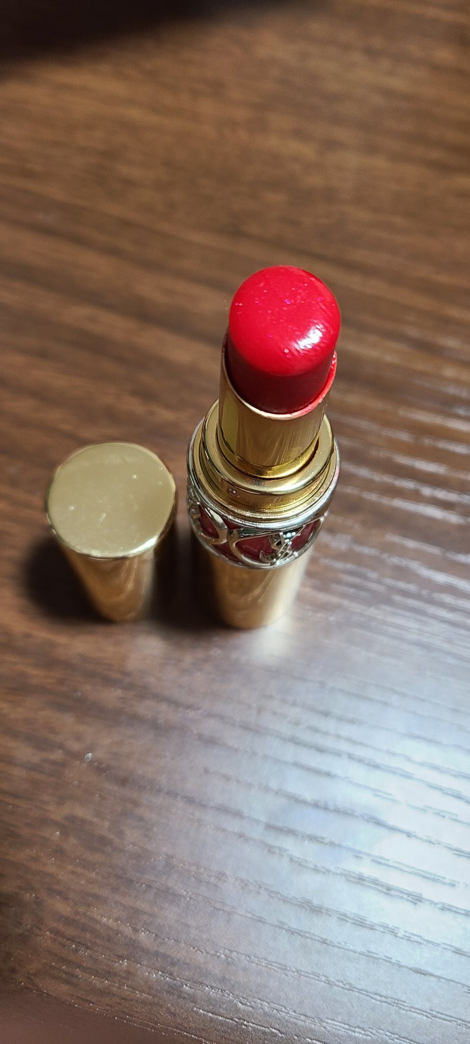 ルージュ ヴォリュプテ シャイン No 45 ルージュタキシード/YVES SAINT LAURENT BEAUTE/口紅を使ったクチコミ（1枚目）