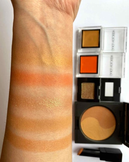 セルヴォーク カムフィー ブラッシュ/Celvoke/パウダーチークを使ったクチコミ(4枚目)