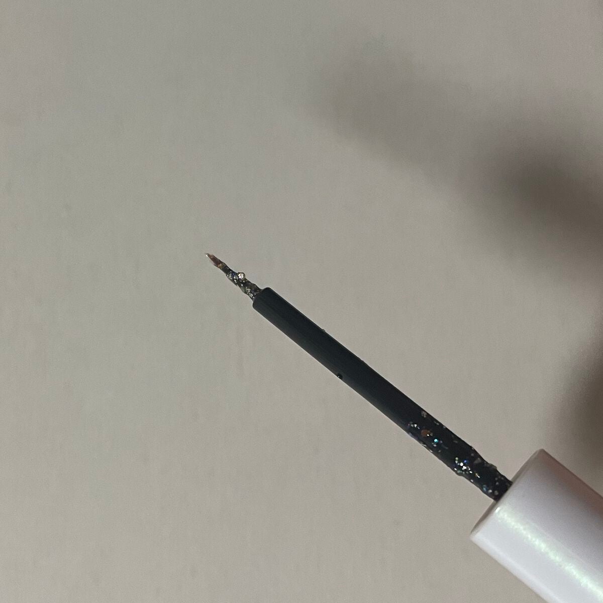 グリッター イルミネーションライナー R/CipiCipi/リキッドアイライナーを使ったクチコミ(3枚目)