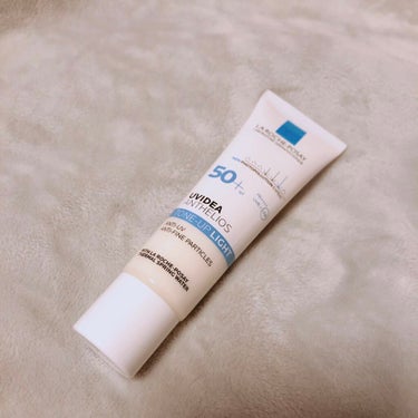 ＊LA ROCHE-POSAY
　UVイデア XL プロテクショントーンアップ



かの有名な。
ローズが私のよく使っているランコムと比較対象になることが多かったので、気になっていたアイテムです。

