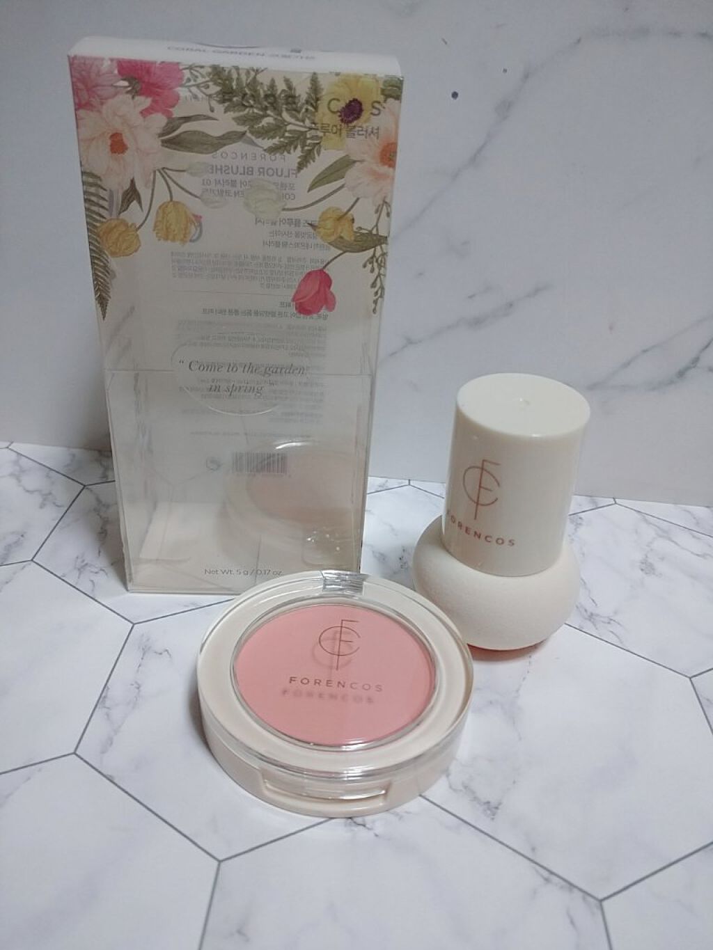 フルーアブラッシャーパフ付き/フォレンコス/パウダーチークを使ったクチコミ（1枚目）