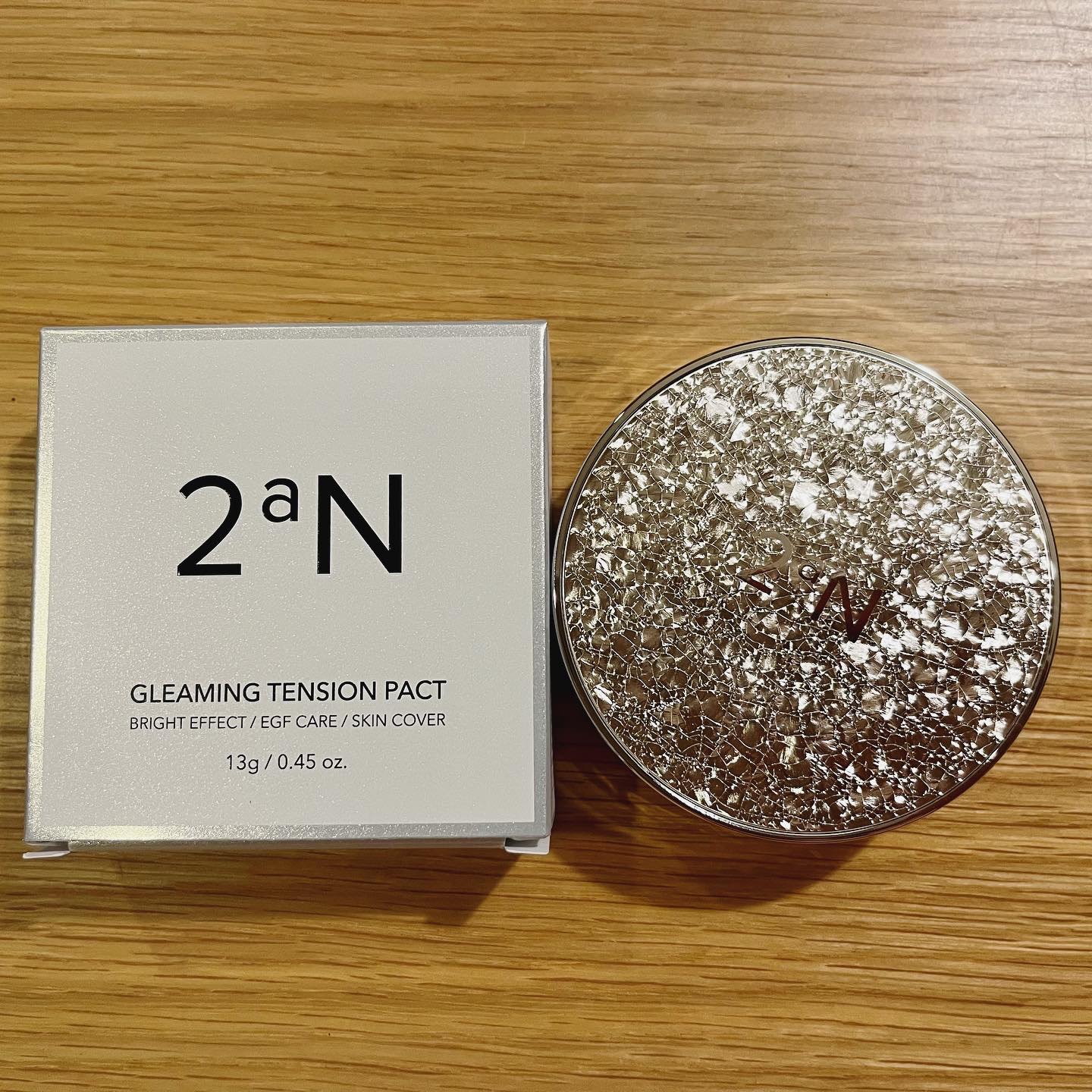 グリーミングテンションパクト 22 ミディアムベージュ 本体/2aN/クリーム・エマルジョンファンデーションを使ったクチコミ（1枚目）