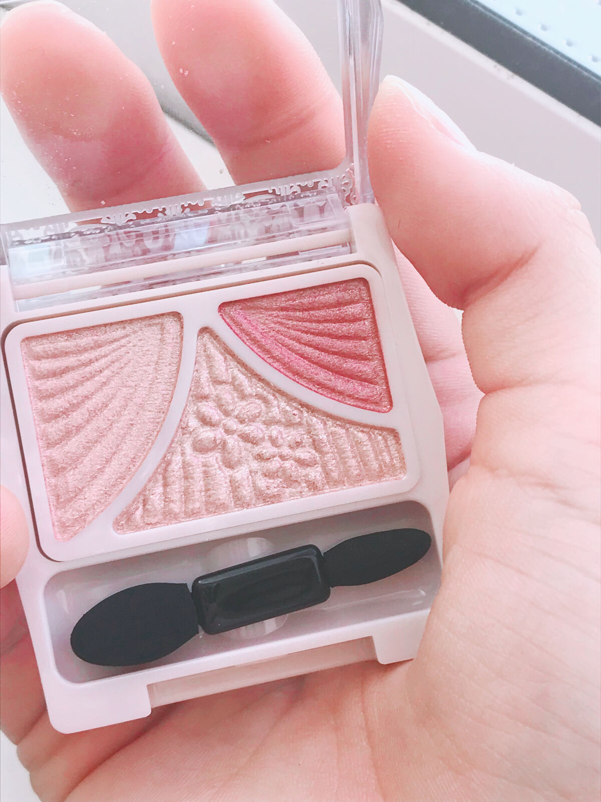 ジューシーピュアアイズ/キャンメイク/アイシャドウパレットを使ったクチコミ（2枚目）